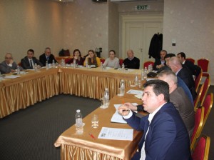Bordet e Drejtorëve të SHUKALB dhe SHUKOS gjatë mbledhjes planifikuese dhe shqyrtuese të përbashkët.